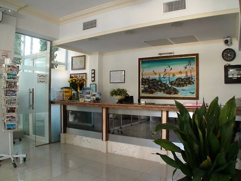 Hotel Amoros Cala Ratjada  Cala Ratjada (Mallorca)